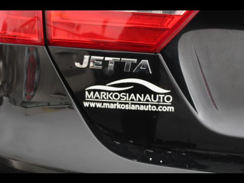 2012 Volkswagen Jetta Sedan 4D SE 2.5L I5 Auto