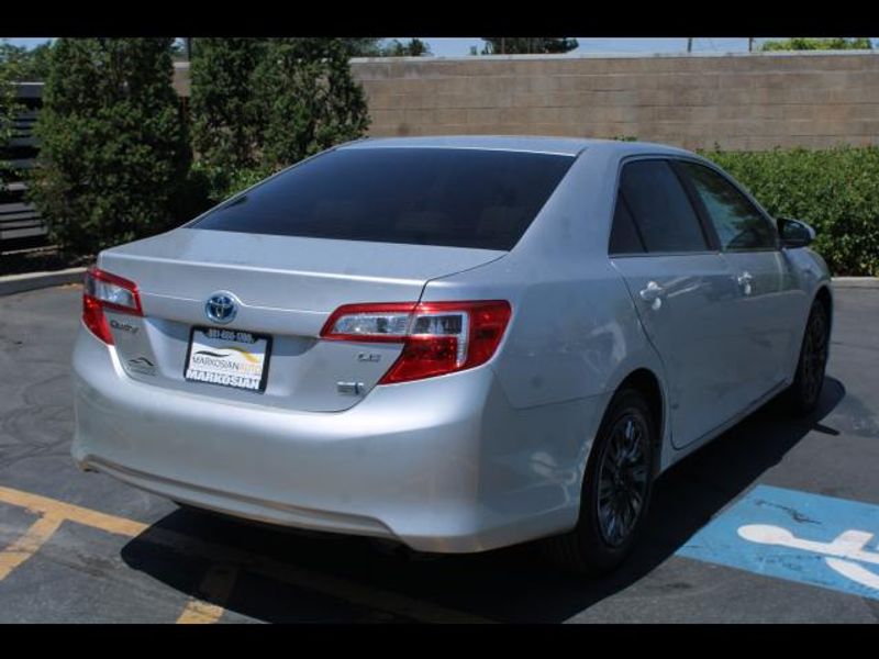 2014 Toyota Camry Sedan