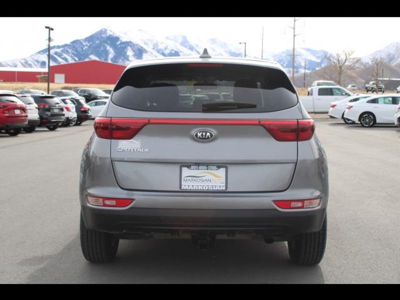 2018 Kia Sportage Utility 4D LX Popular AWD 2.4L