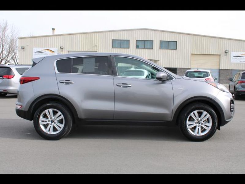 2018 Kia Sportage Utility 4D LX Popular AWD 2.4L