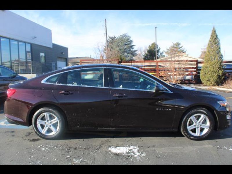 2020 Chevrolet Malibu LS Sedan 4D