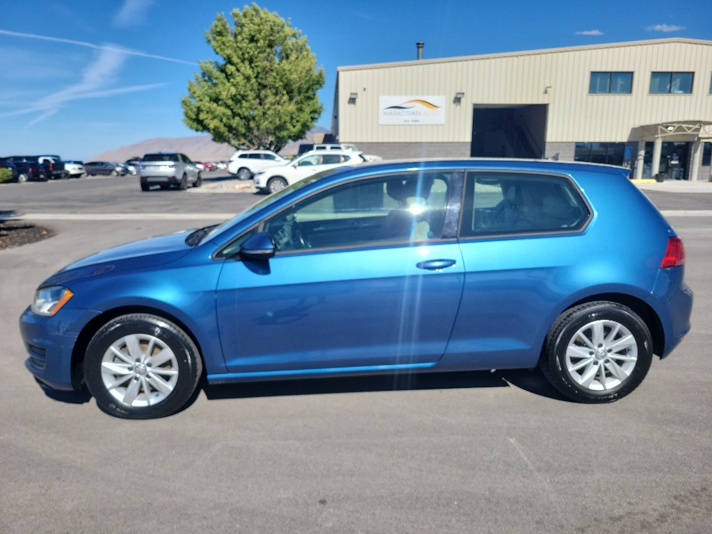 2015 Volkswagen Golf Hatchback 2D Launch Edition 1.