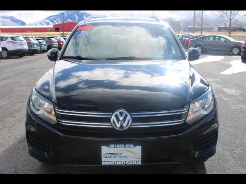 2017 Volkswagen Tiguan Limited Utility 4D AWD 2.0L I4 Turbo