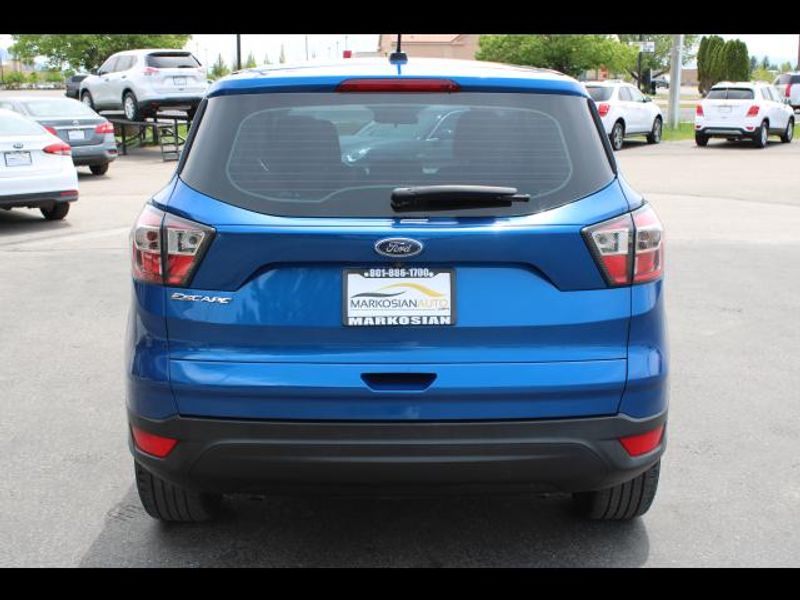 2017 Ford Escape CAR