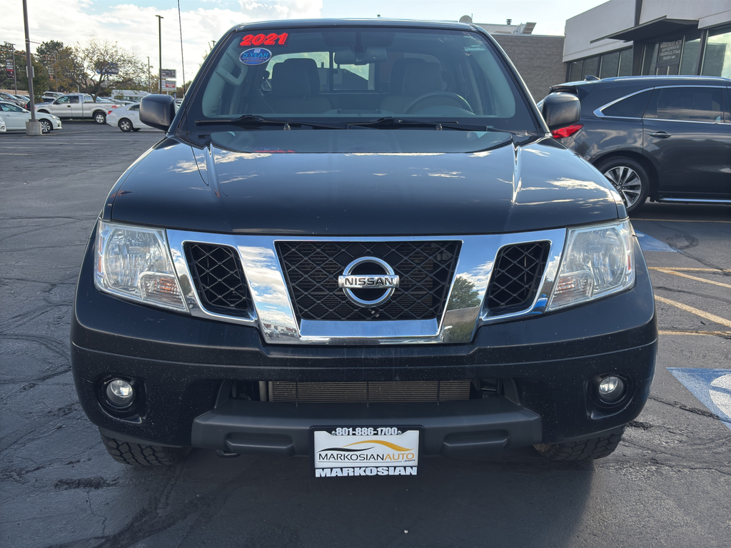2021 Nissan Frontier Crew Cab SV Pickup 4D 5 ft
