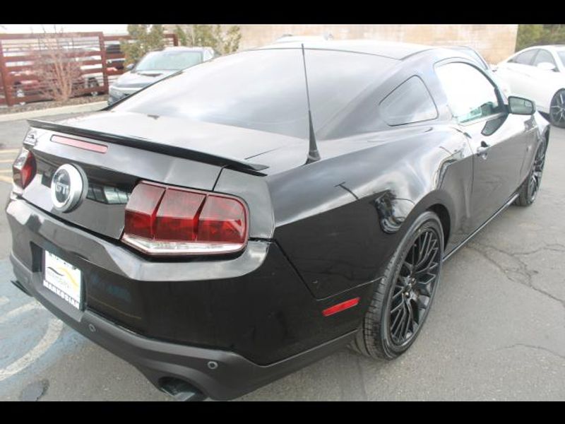 2012 Ford Mustang GT Coupe 2D
