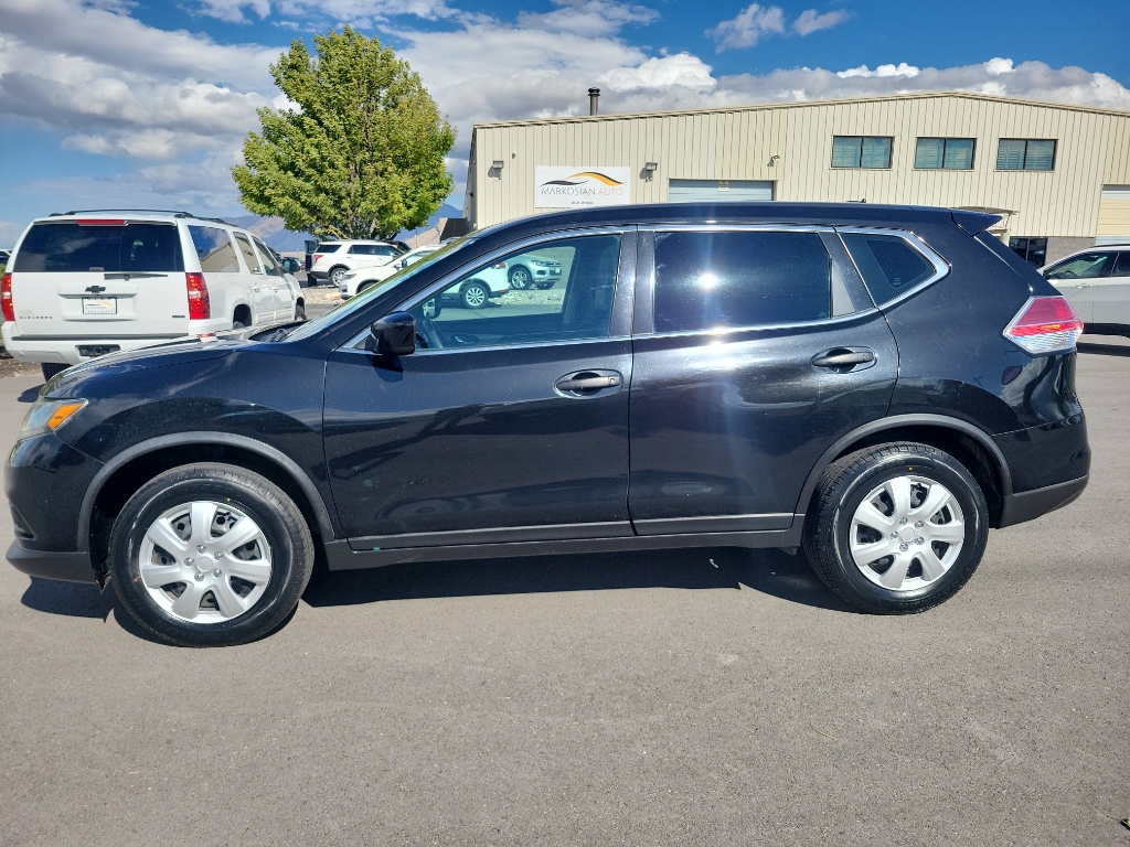2016 Nissan Rogue Sedan
