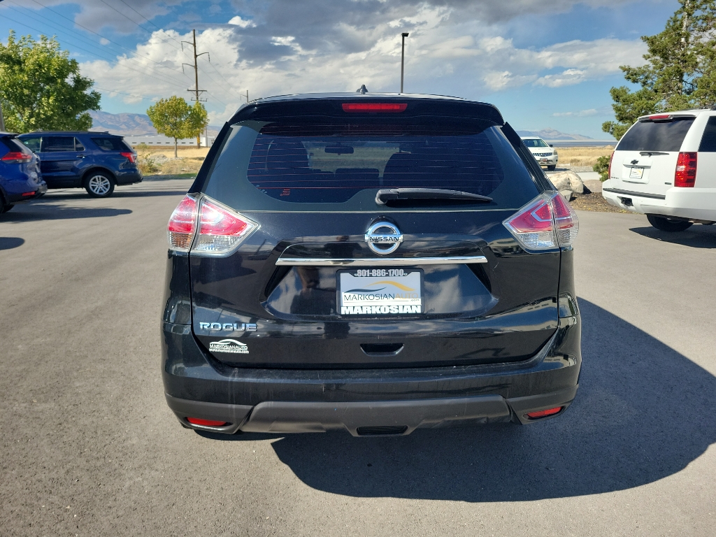 2016 Nissan Rogue Sedan