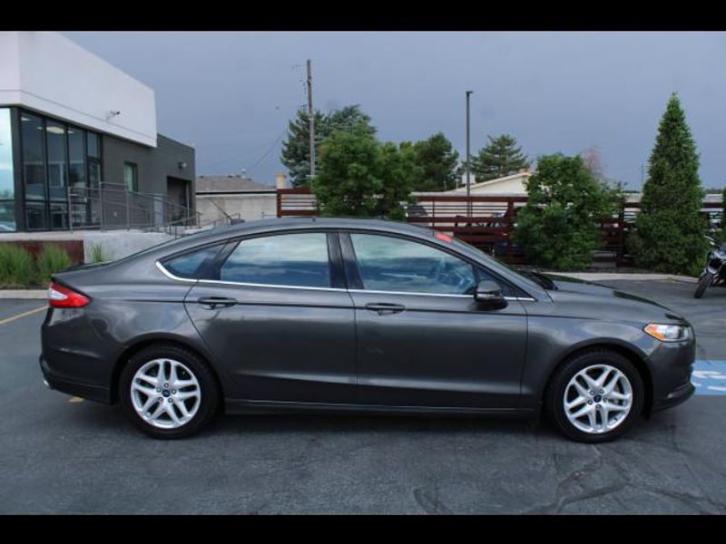 2016 Ford Fusion Sedan