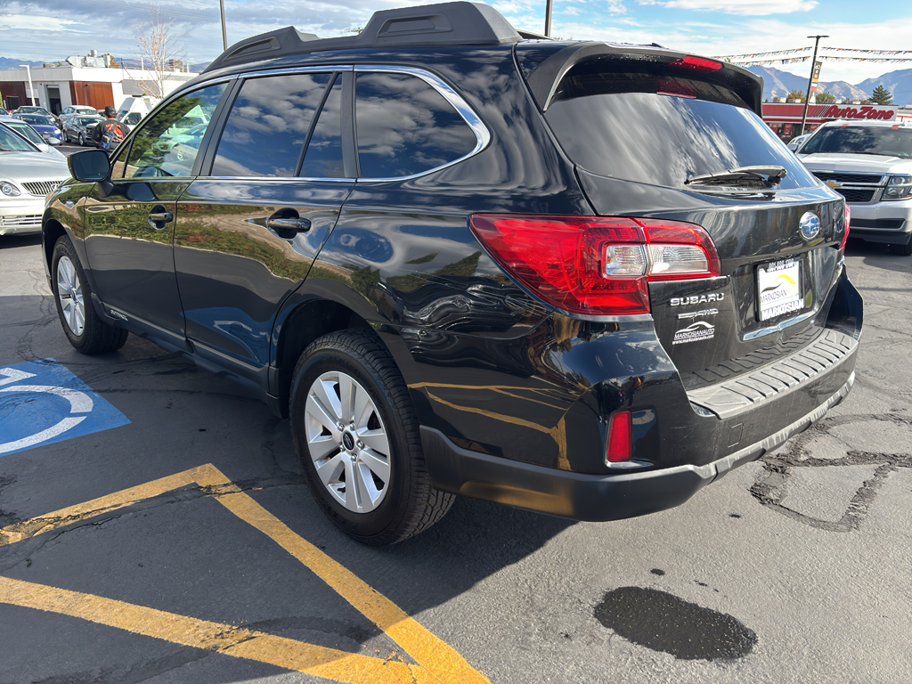 2015 Subaru Outback 2.5i Premium Wagon 4D