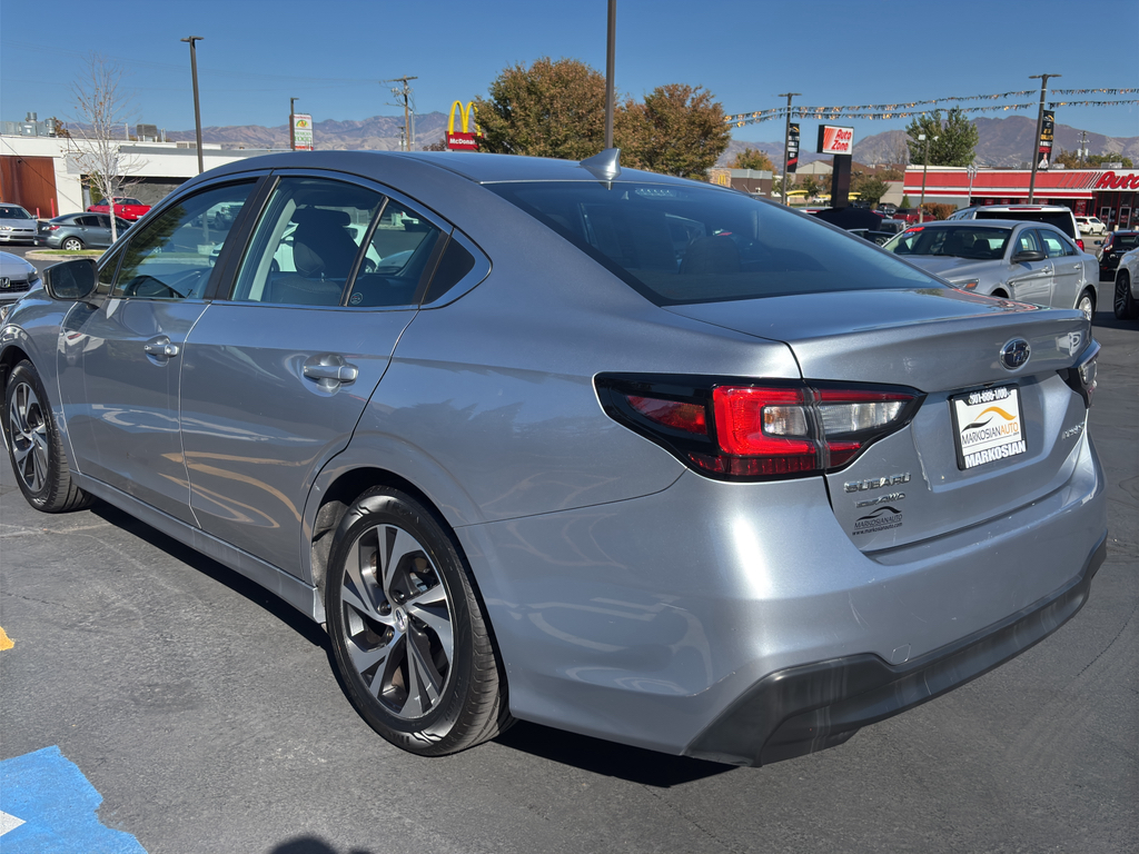 2022 Subaru Legacy Sedan 4D
