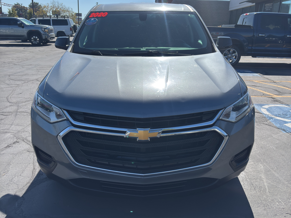 2020 Chevrolet Traverse LS Sport Utility 4D