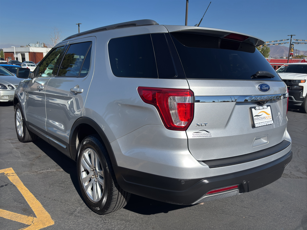 2019 Ford Explorer XLT Sport Utility 4D