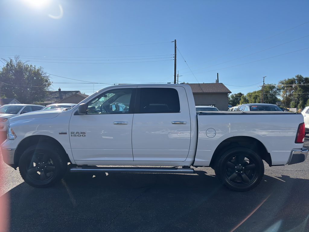 2017 Ram 1500 Crew Cab SLT Pickup 4D 5 1/2 ft