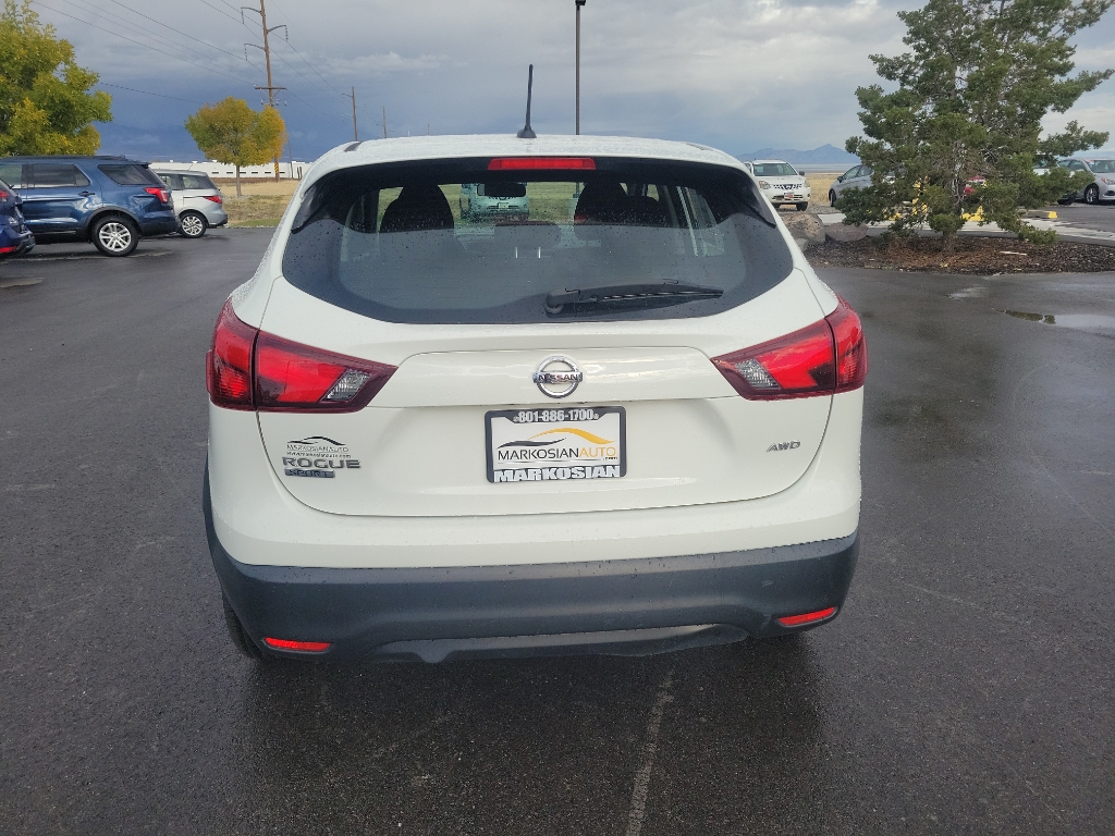 2019 Nissan Rogue Sport S Sport Utility 4D