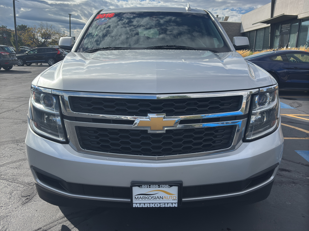 2016 Chevrolet Suburban LS Sport Utility 4D