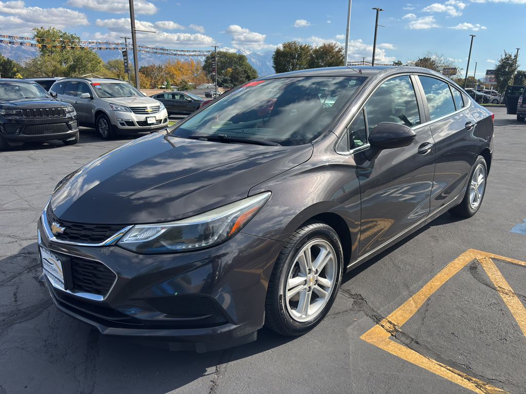 2017 Chevrolet Cruze LT Sedan 4D