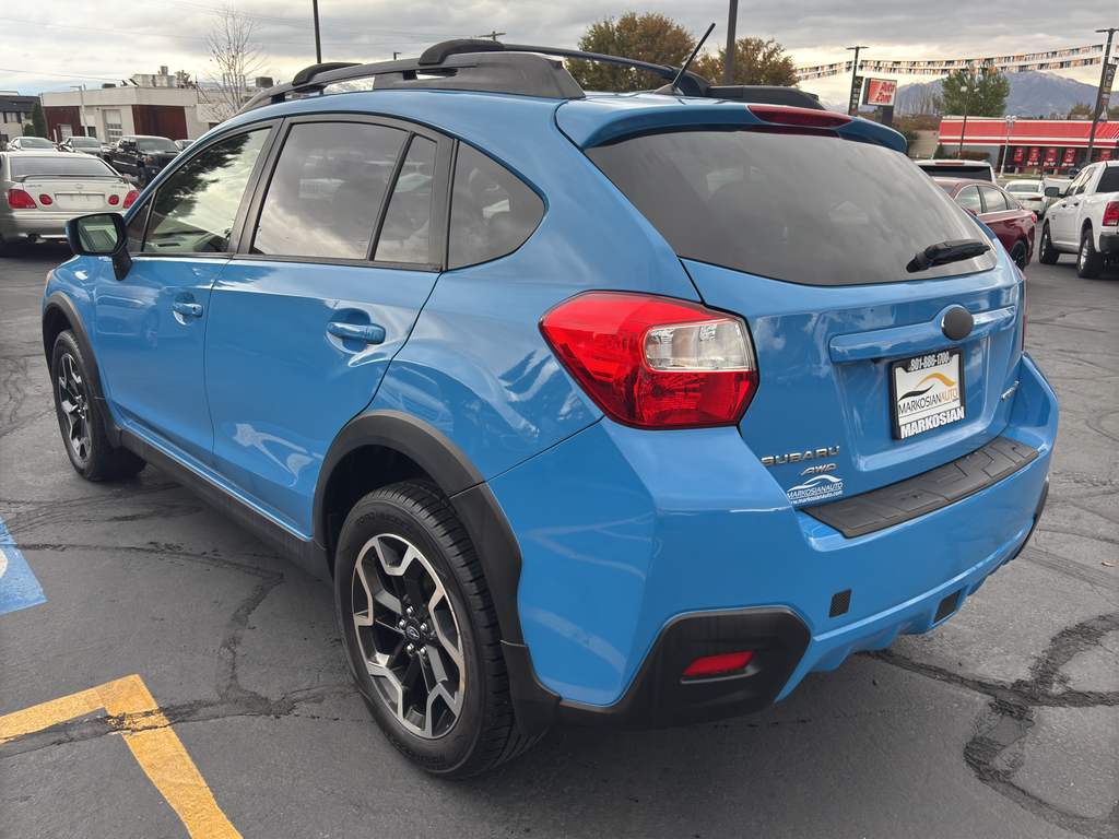 2016 Subaru Crosstrek 2.0i Premium Sport Utility 4D