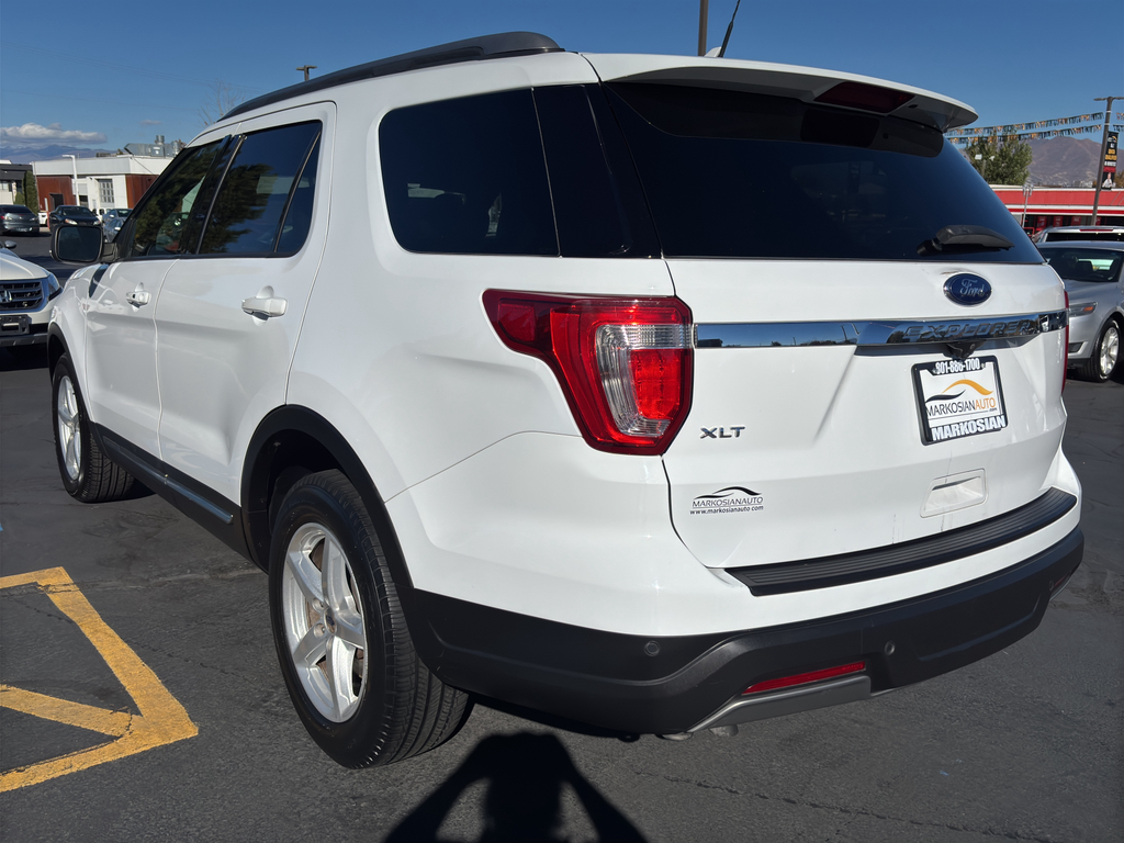 2019 Ford Explorer XLT Sport Utility 4D