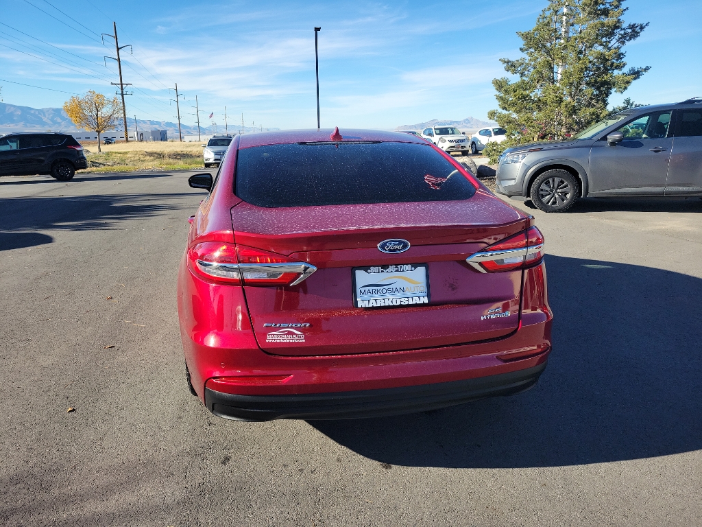 2019 Ford Fusion SE Hybrid Sedan 4D