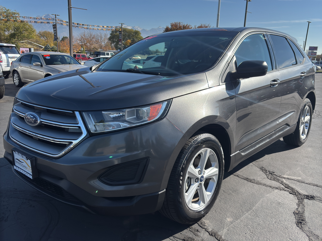 2017 Ford Edge SE Sport Utility 4D