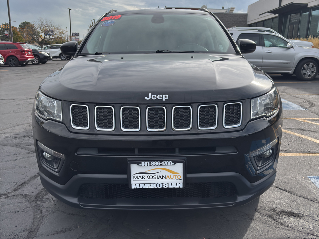 2019 Jeep Compass Latitude Sport Utility 4D