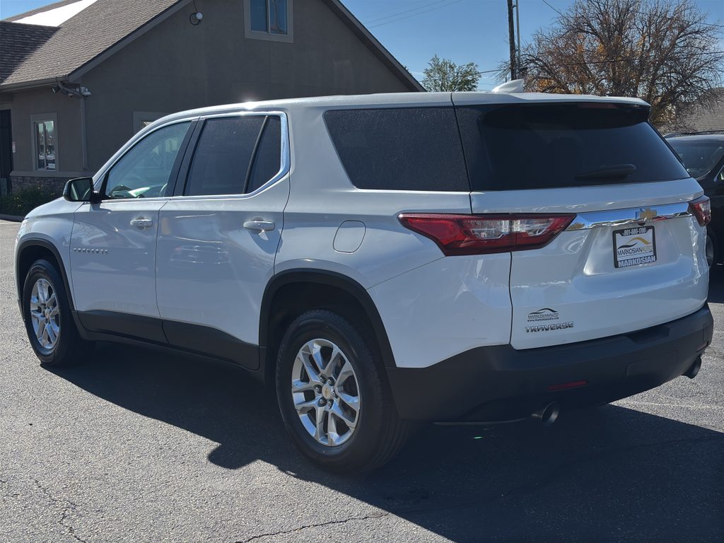 2019 Chevrolet Traverse LS Sport Utility 4D