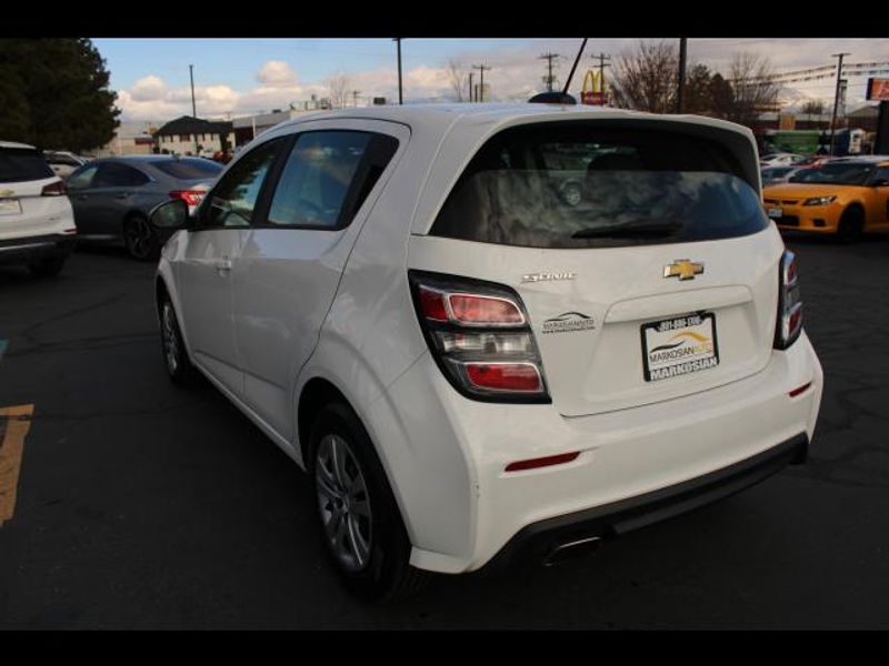 2018 Chevrolet Sonic Hatchback 5D LT Fleet 1.8L I4