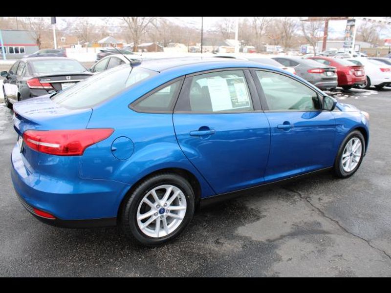 2018 Ford Focus Sedan 4D SE 2.0L I4