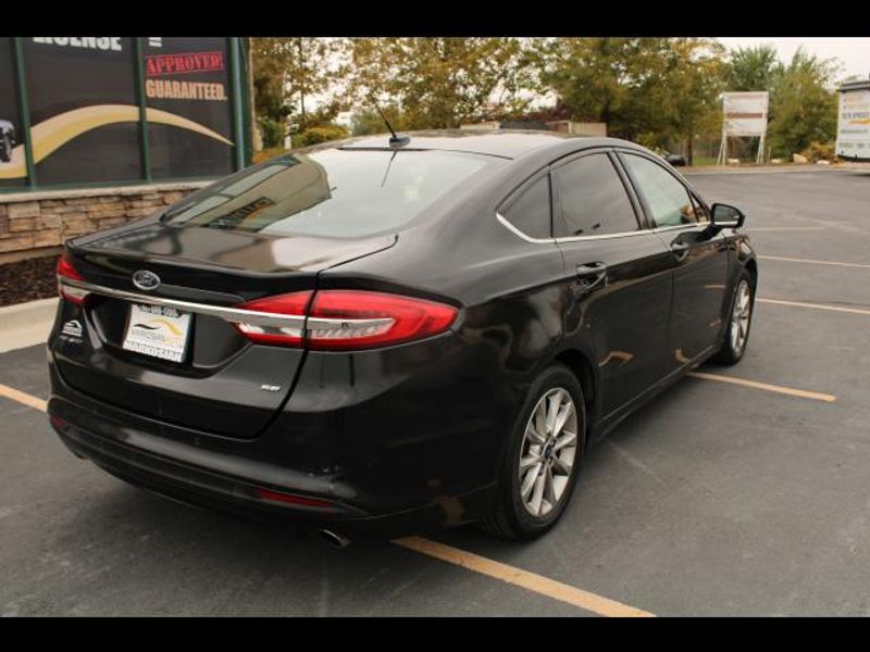 2017 Ford Fusion Sedan 4D SE EcoBoost 1.5L I4 T