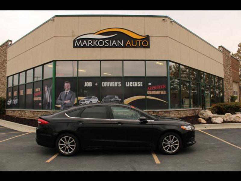 2017 Ford Fusion Sedan 4D SE EcoBoost 1.5L I4 T