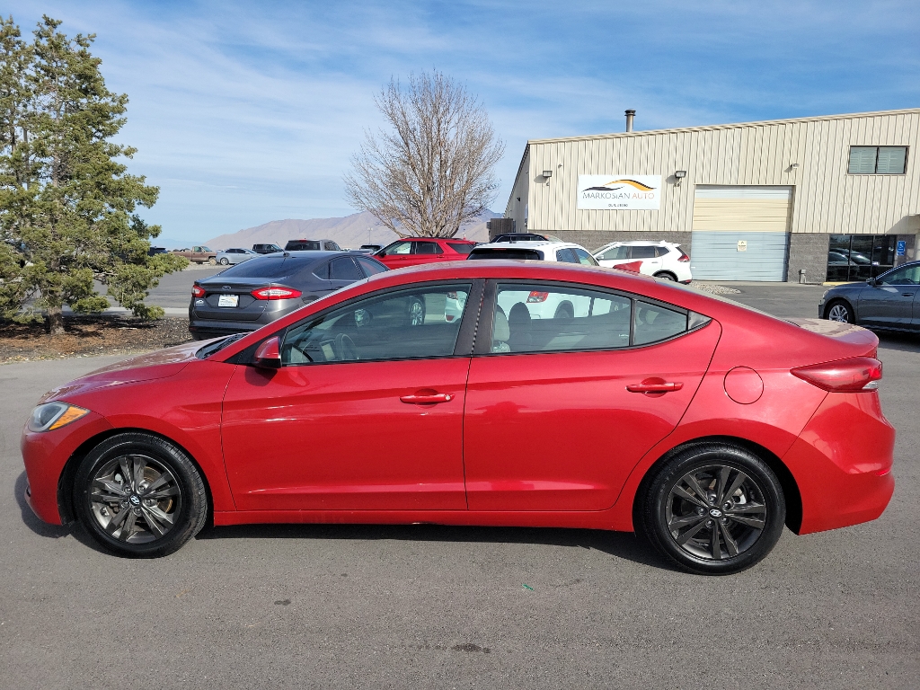 2018 Hyundai Elantra Sedan 4D Limited 2.0L I4
