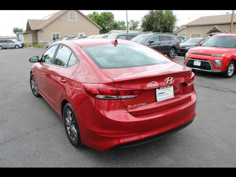 2018 Hyundai Elantra Sedan 4D Limited 2.0L I4