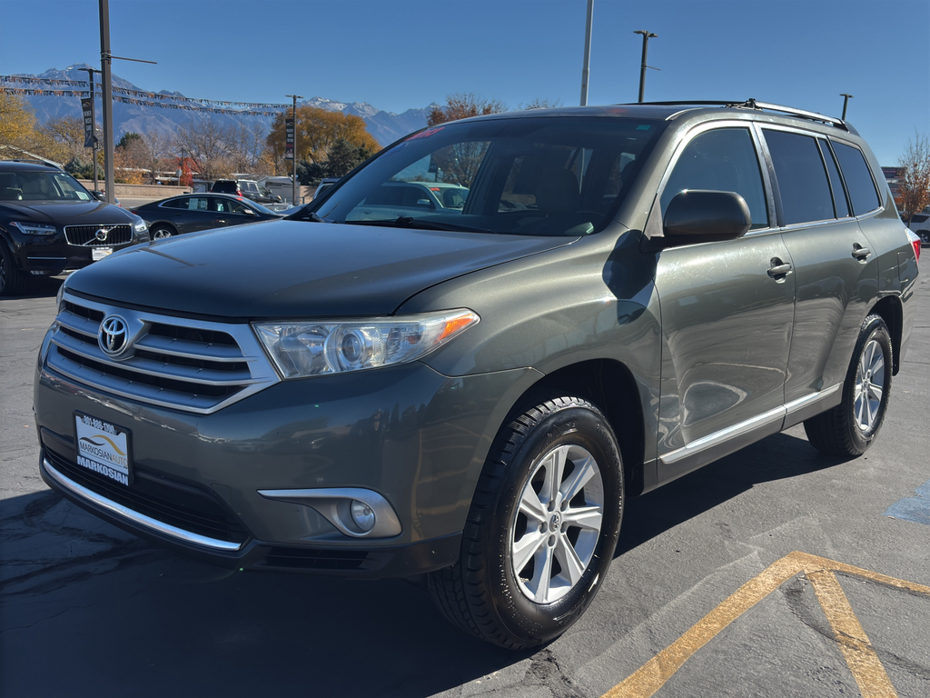 2013 Toyota Highlander Utility 4D 3.5L V6