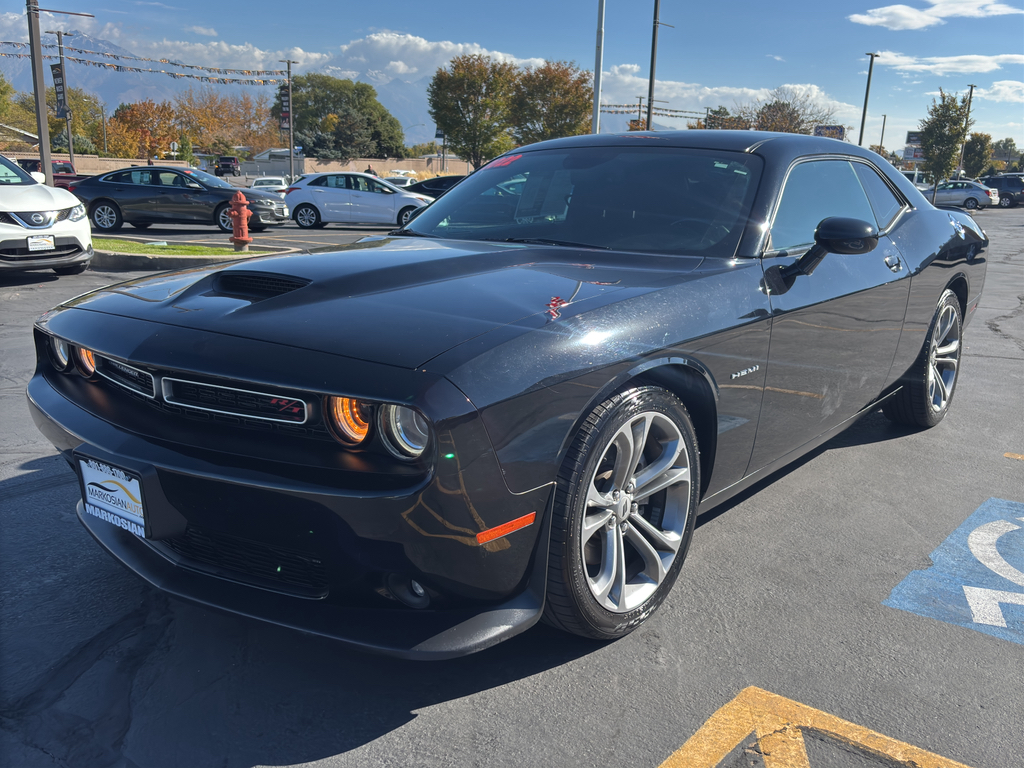 2022 Dodge Challenger Coupe 2D R/T 5.7L V8