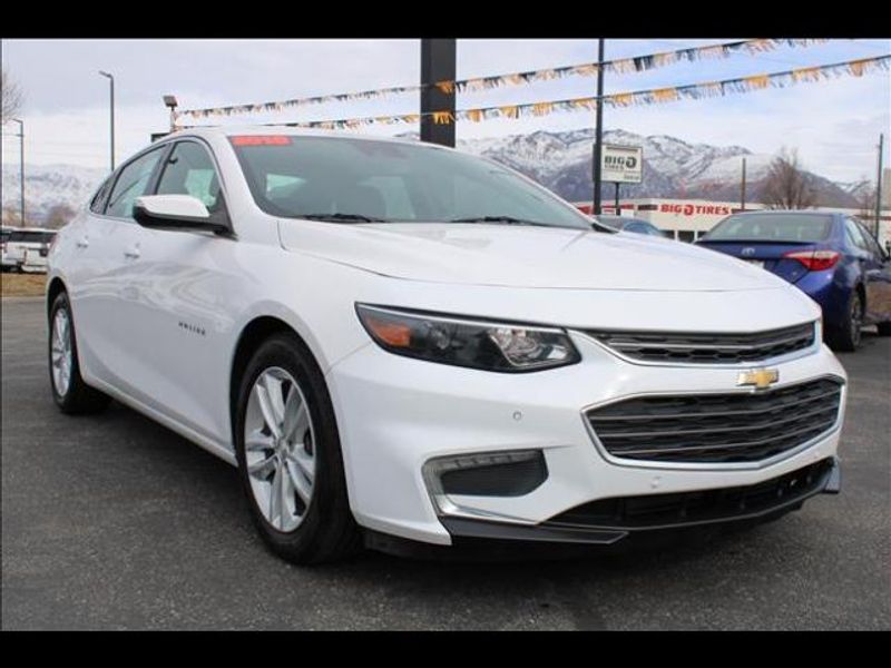 2018 Chevrolet Malibu Sedan 4D 1.8L I4 Hybrid