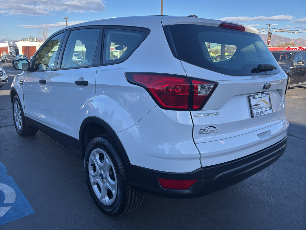 2019 Ford Escape S Sport Utility 4D