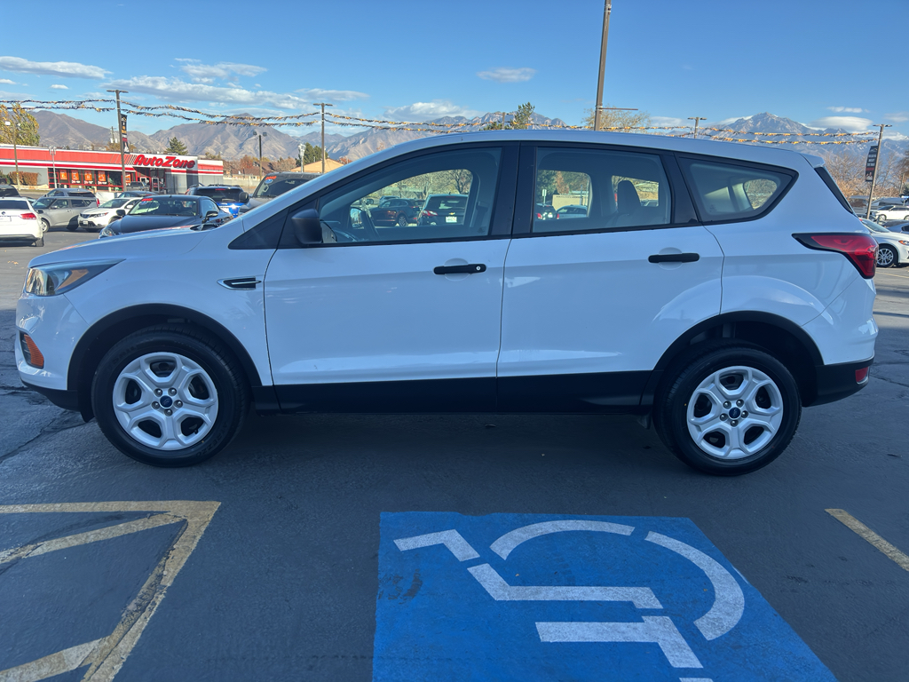 2019 Ford Escape S Sport Utility 4D
