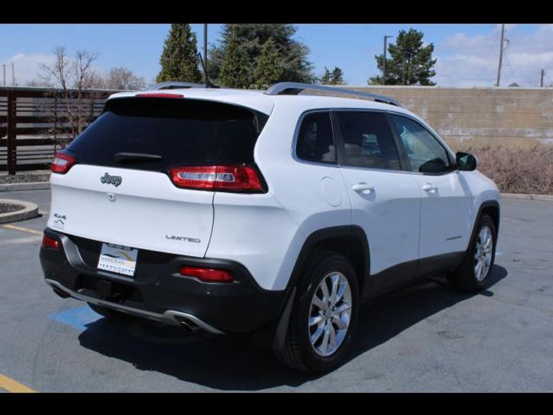 2014 Jeep Cherokee SUV