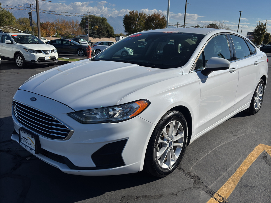 2020 Ford Fusion SE Sedan 4D