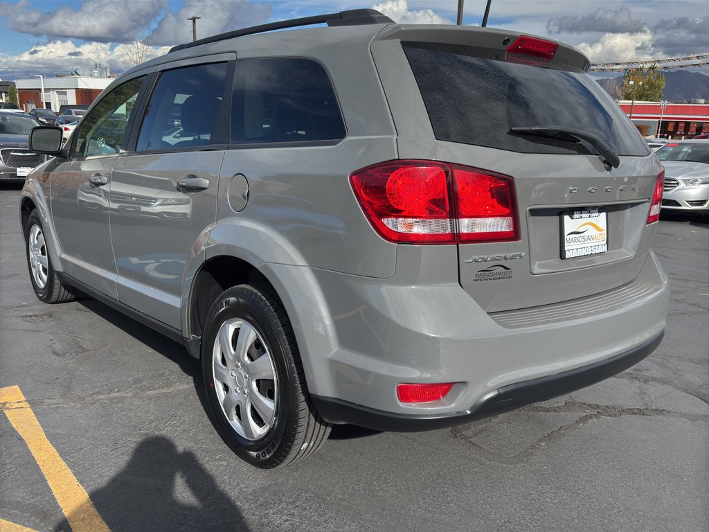 2019 Dodge Journey SE Sport Utility 4D