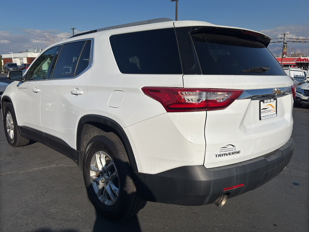 2018 Chevrolet Traverse LT Sport Utility 4D