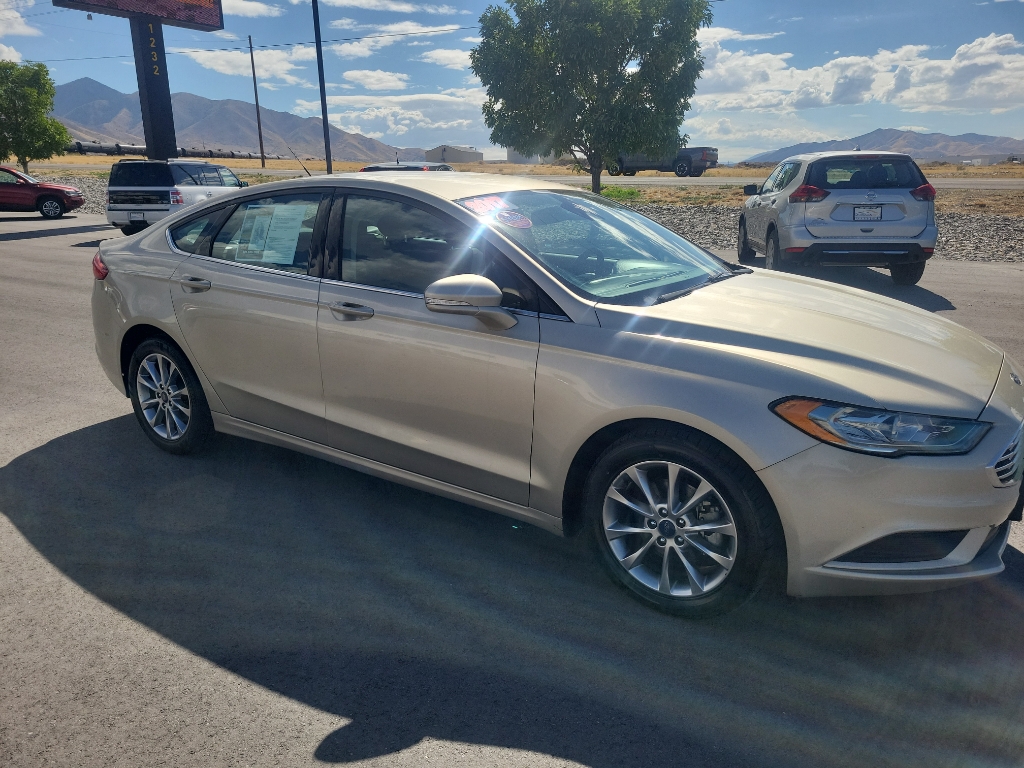 2017 Ford Fusion Sedan