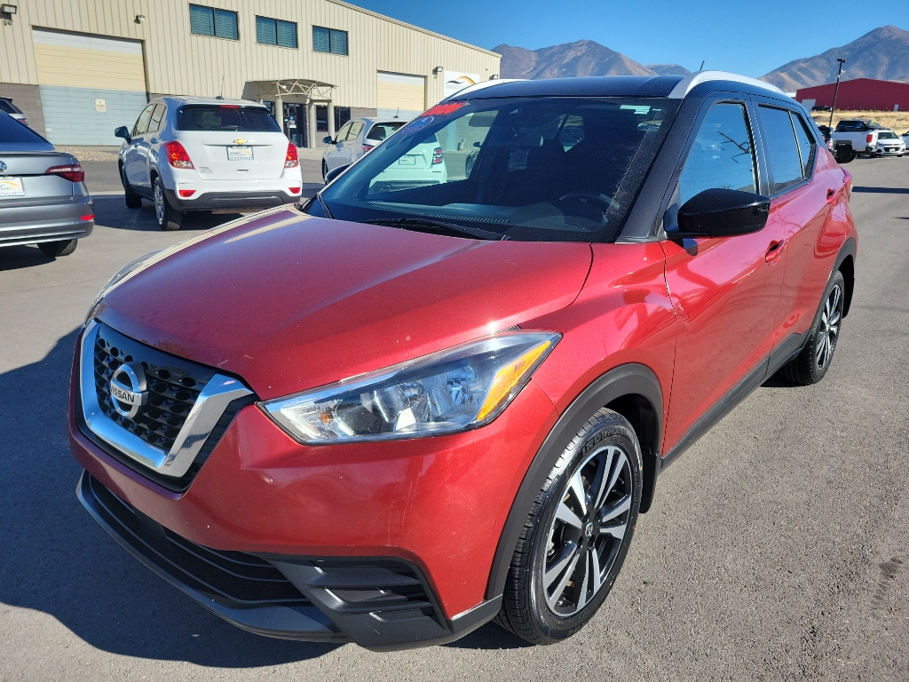 2020 Nissan Kicks SV Sport Utility 4D