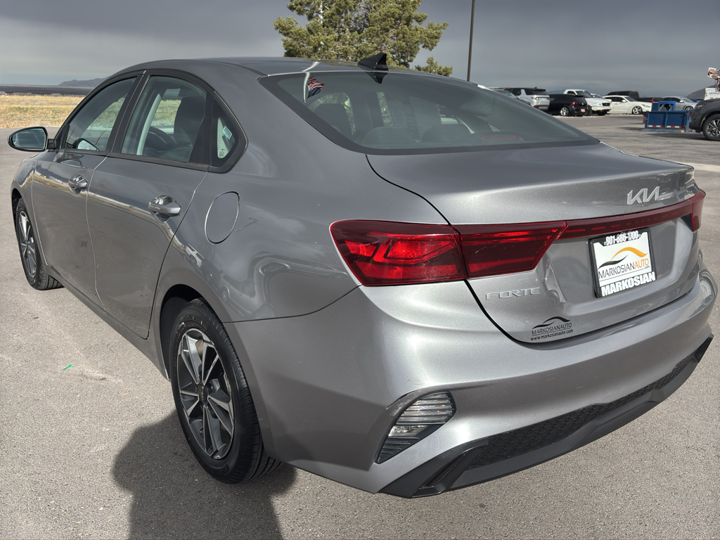 2023 Kia Forte LXS Sedan 4D