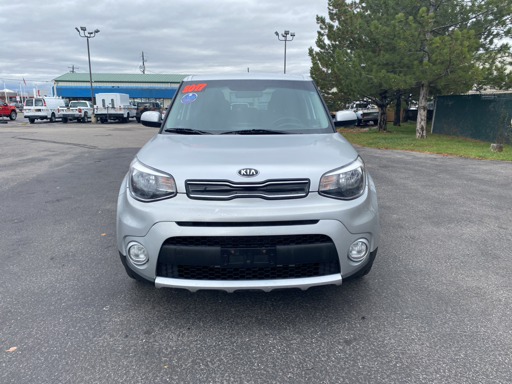 2017 Kia Soul + Wagon 4D