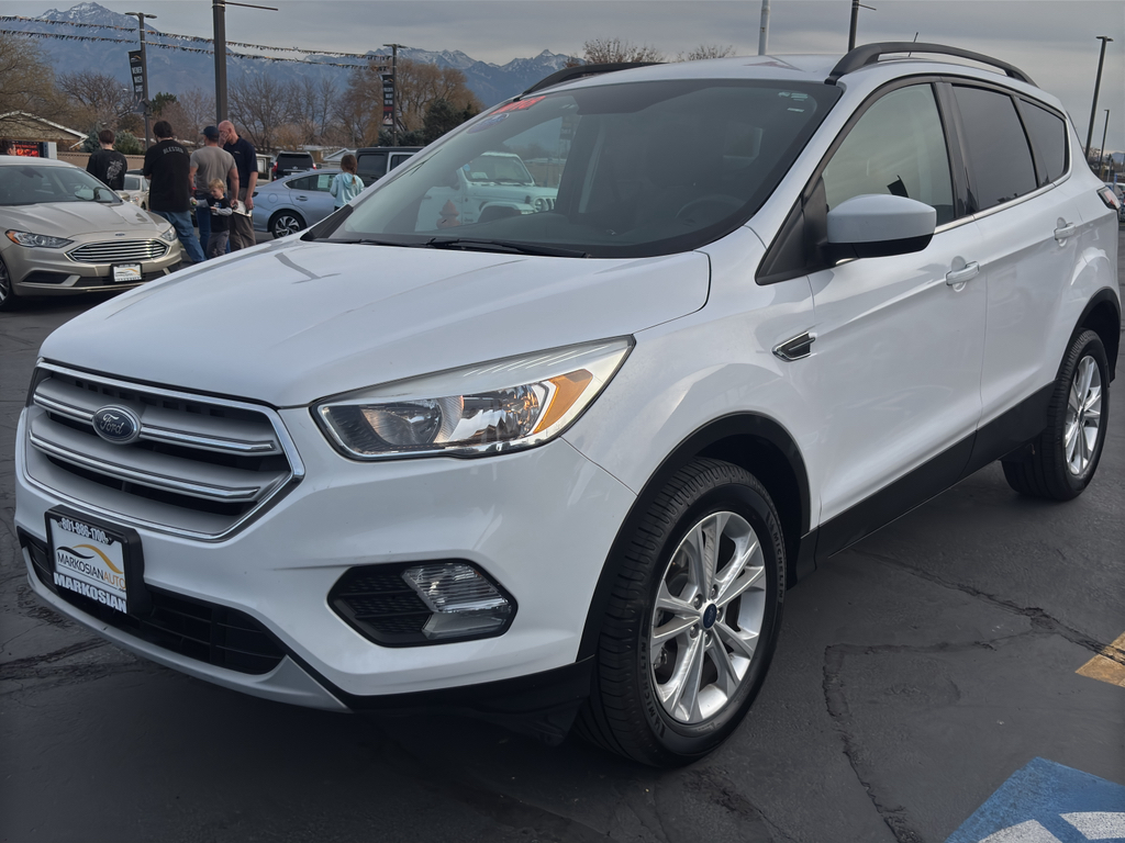 2018 Ford Escape SE Sport Utility 4D