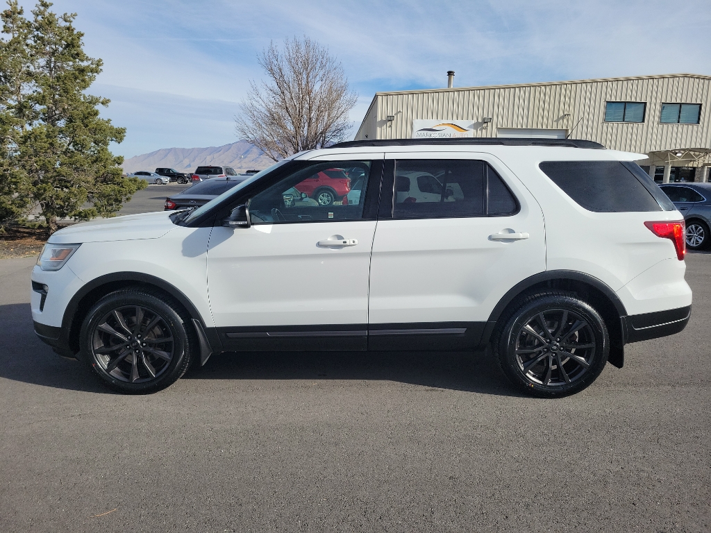 2018 Ford Explorer XLT Sport Utility 4D