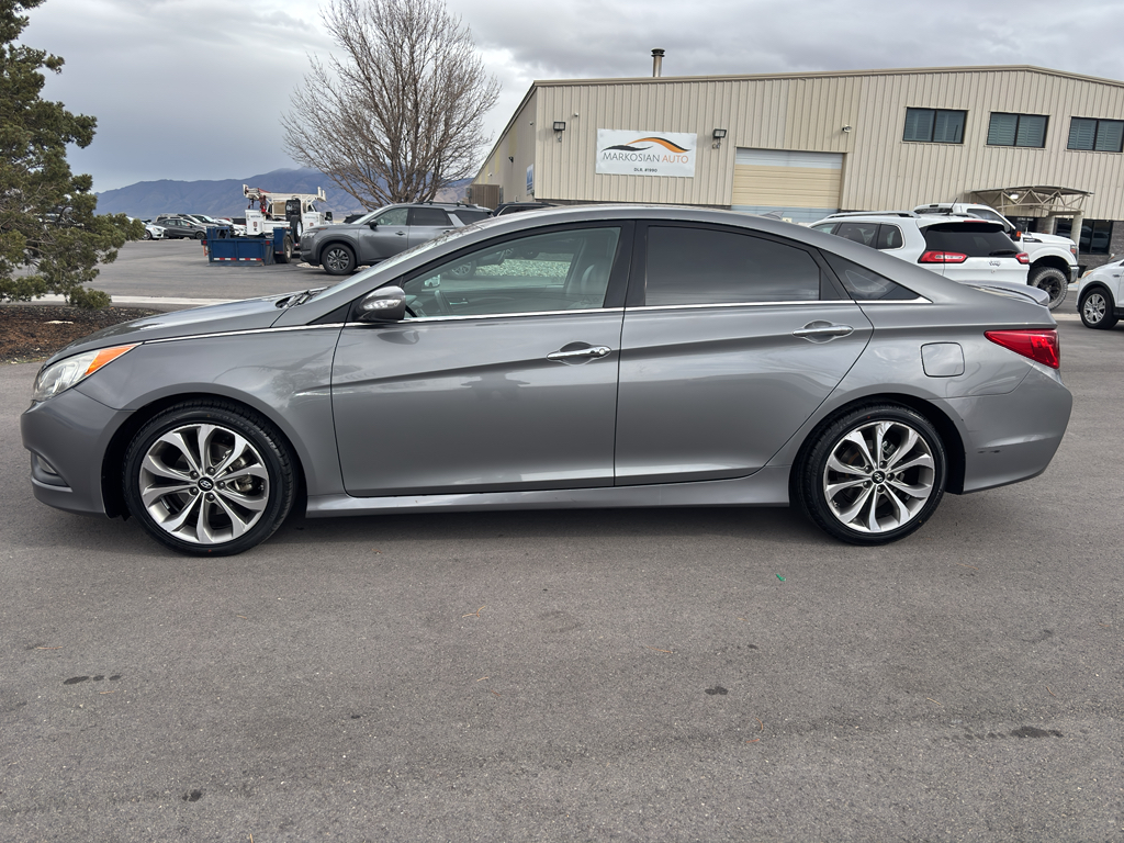 2014 Hyundai Sonata SE Sedan 4D