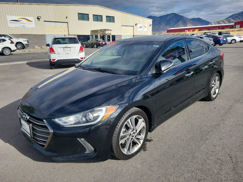 2017 Hyundai Elantra Limited Sedan 4D